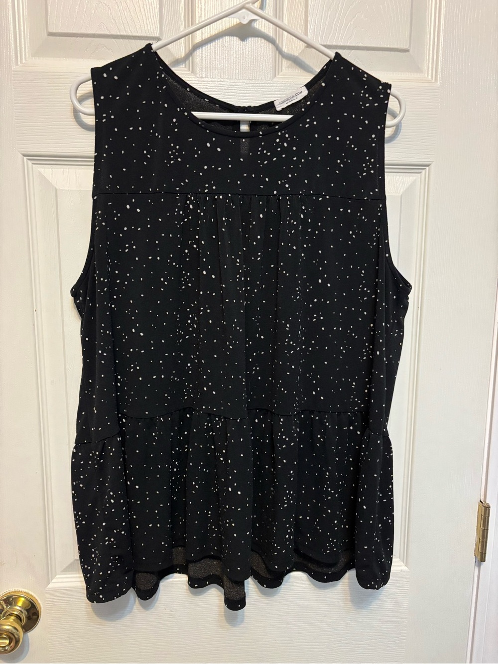 Sleeveless Black & White Speckled Tiered Top - 1x